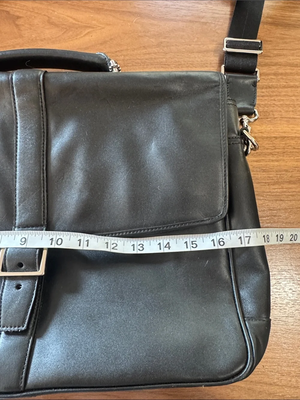 Vintage coach messenger bag